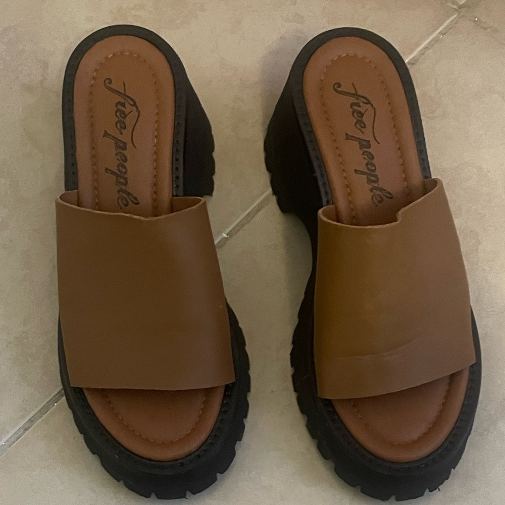 Free People Tan Slide Sandals with Black Soles